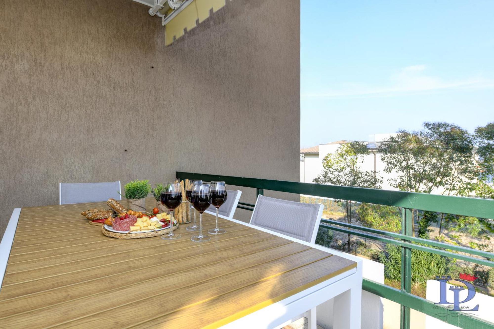 Desenzanoloft Official Partner Marriott Homes & Villas - Imperium Desenzano del Garda Bagian luar foto